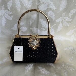 Elegant Black and Gold Women's Handbag